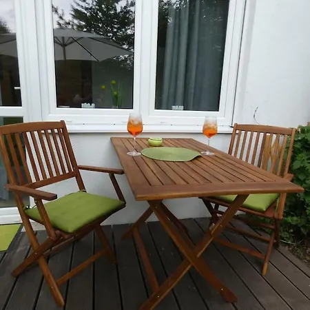 Ruhiges Garten-studio Chiara Gstadt Laeufers Chiemsee Apartman