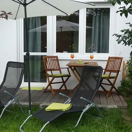 Ruhiges Garten-studio Chiara Gstadt Laeufers Chiemsee Apartment