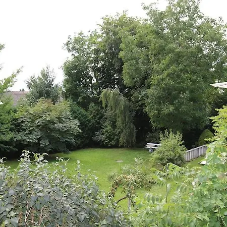 Apartment Ruhiges Garten-studio Chiara Gstadt Laeufers Chiemsee